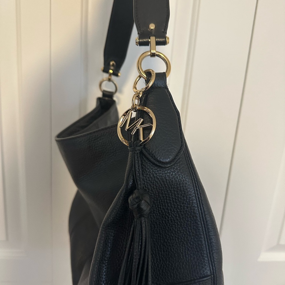 Michael Kors Hobo Bag - Picture 2 of 6